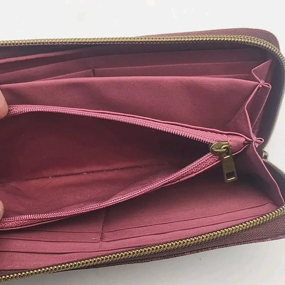 Travelon wallet wristlet