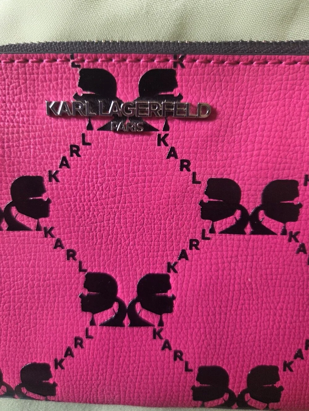 Karl Lagerfeld new compact