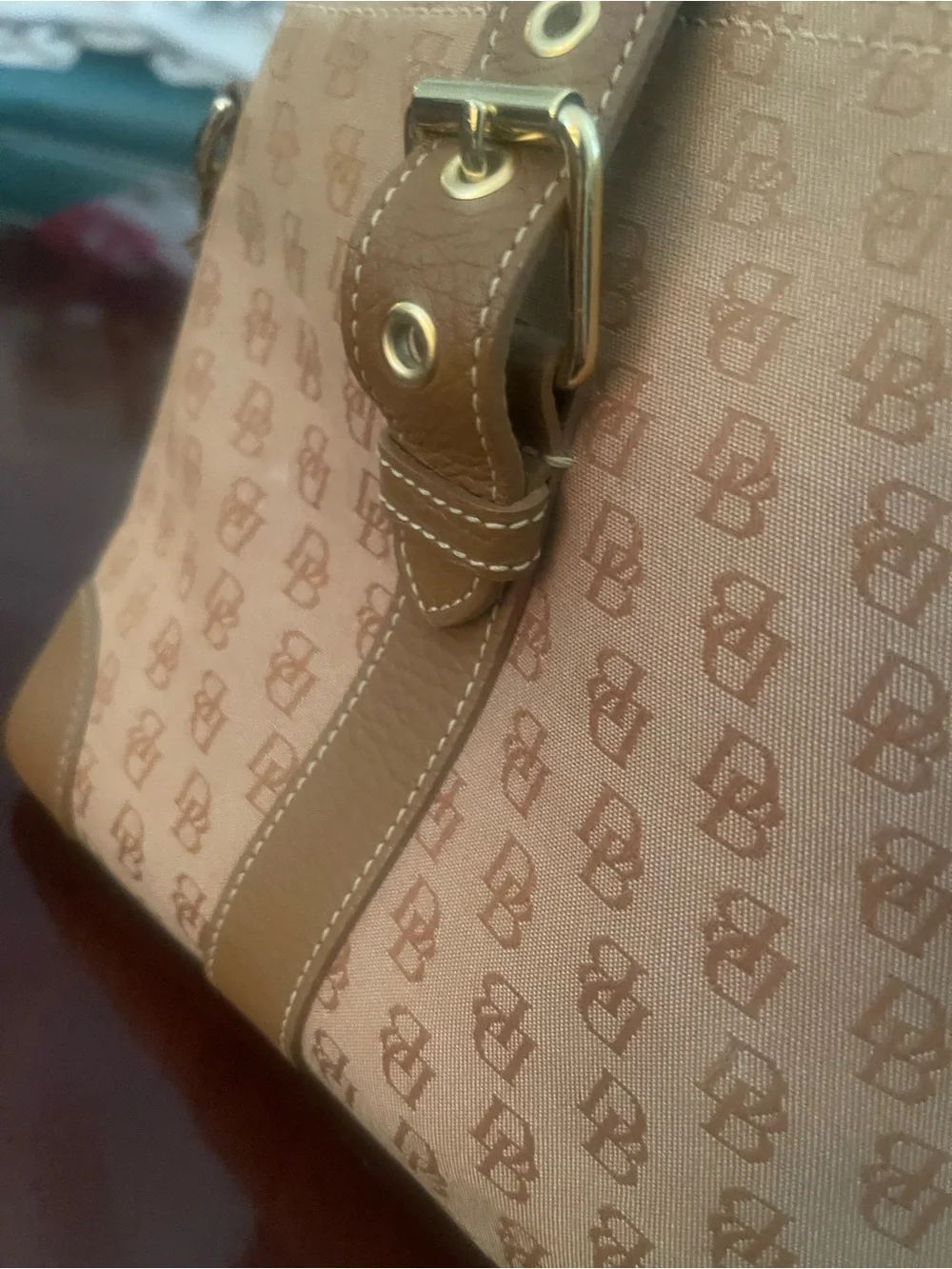N/A structured brown