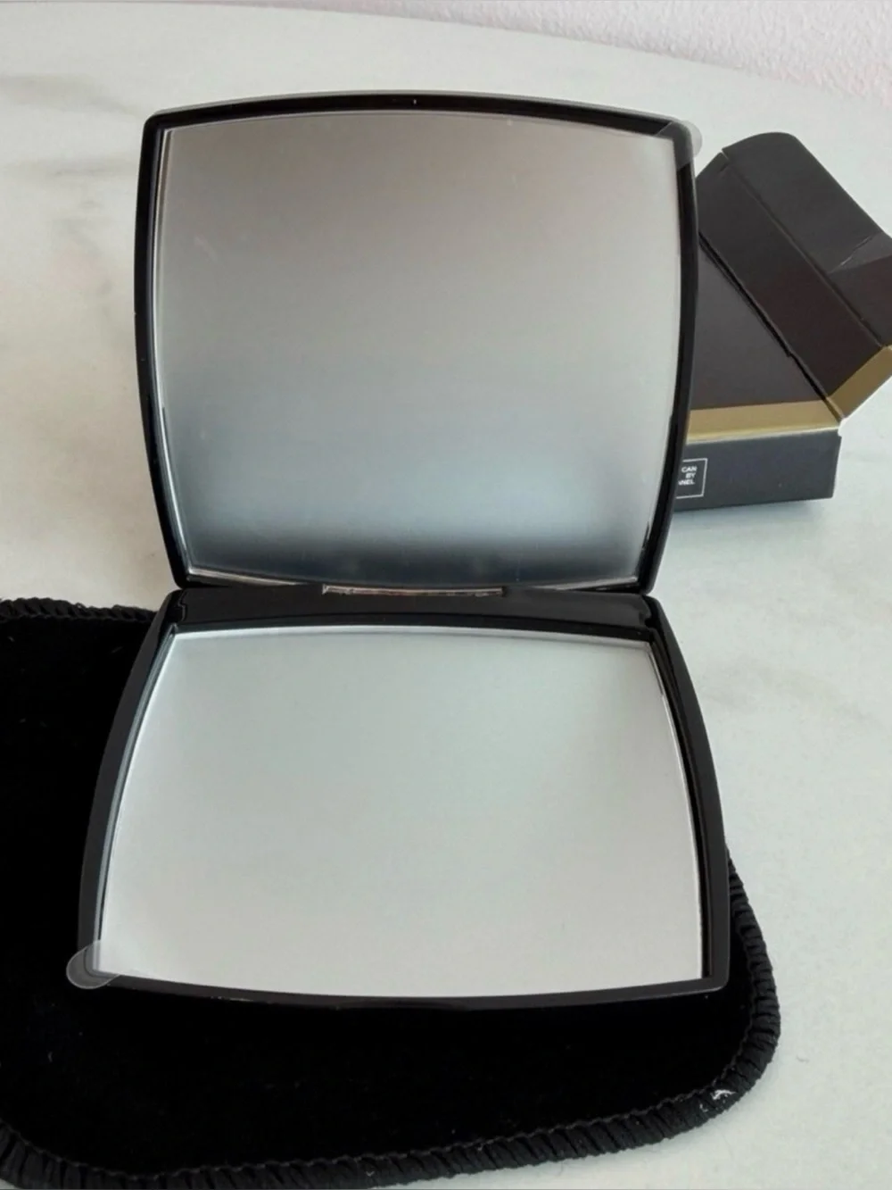CHANEL sleek compact