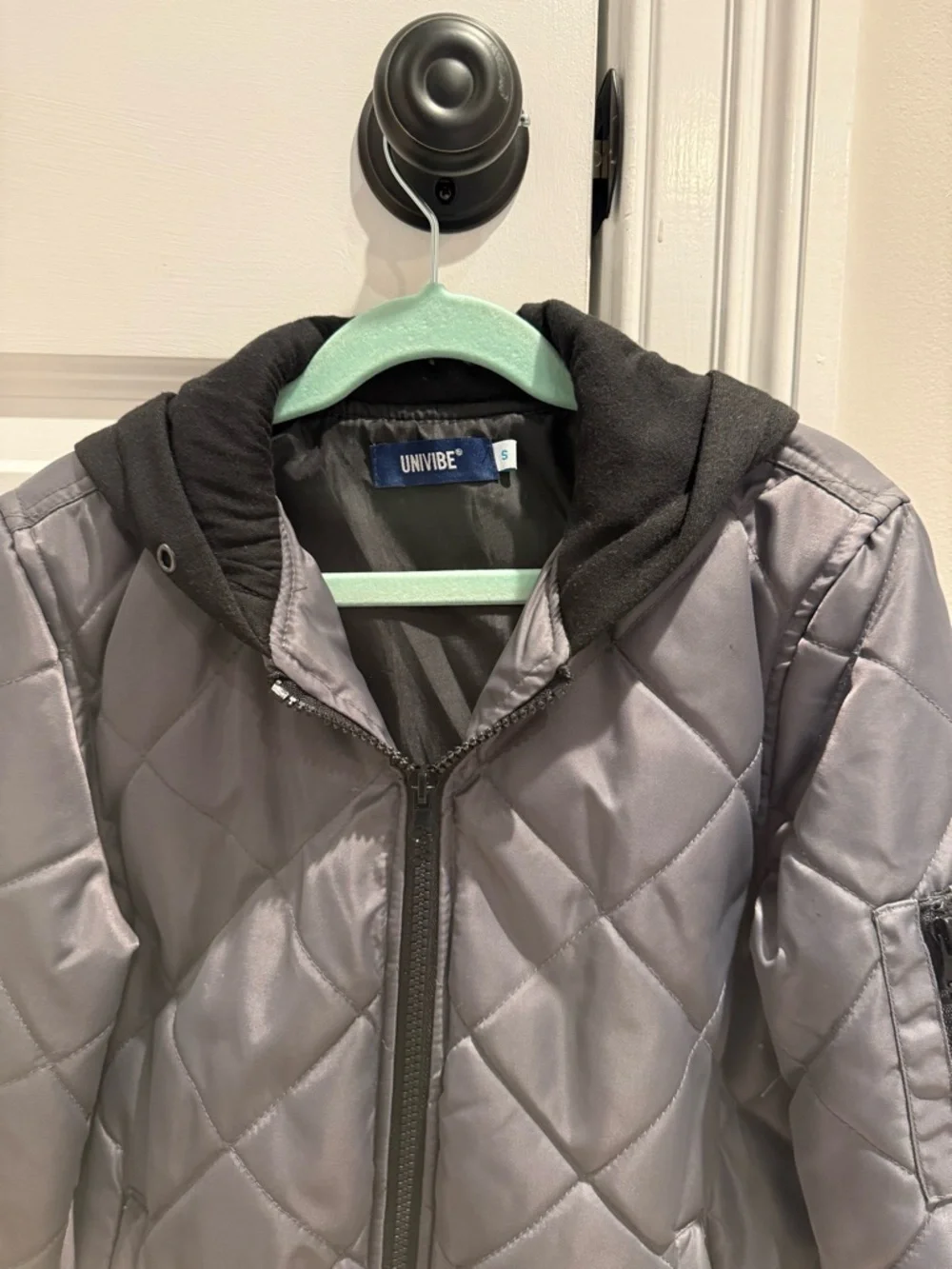 Univibe Jacket EUC Youth Large (10)
