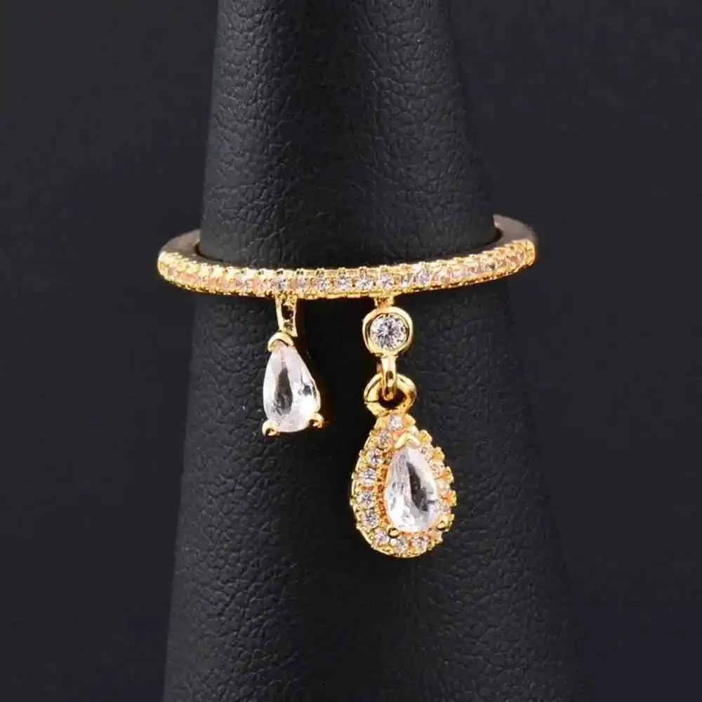 oilnana plated dangle cubic
