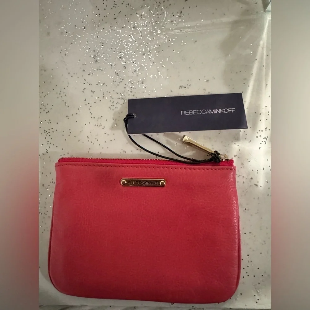 Rebecca Minkoff 2+ hardware
