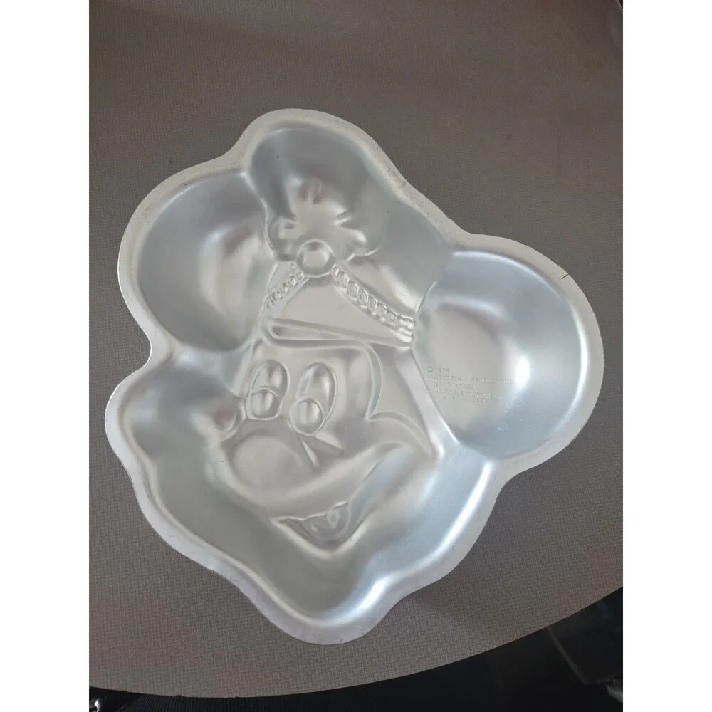 1976 Wilton Disney Productions Cake Pan Mickey Mouse Band Leader 515-329