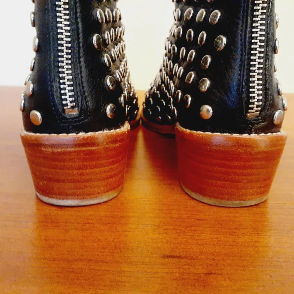 Loeffler Randall loeffler randall