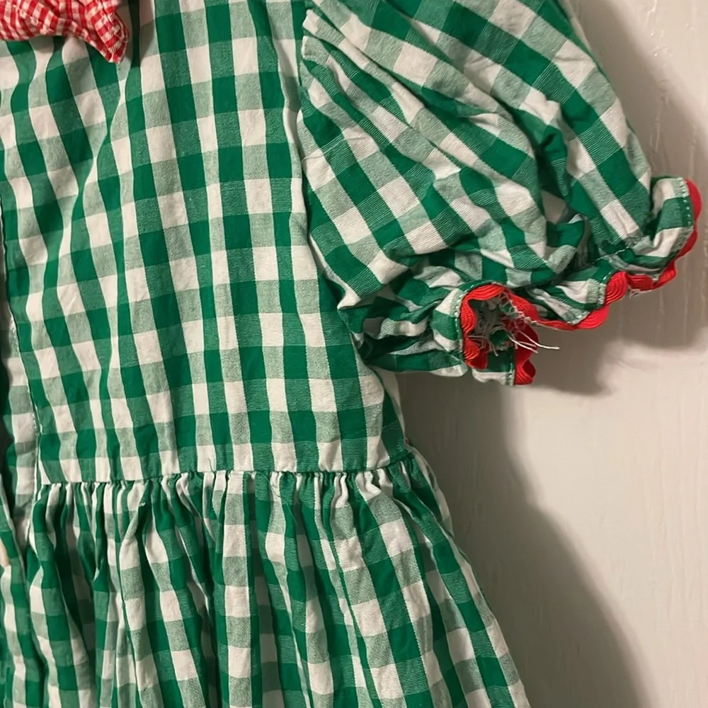 Smockingbird cute green