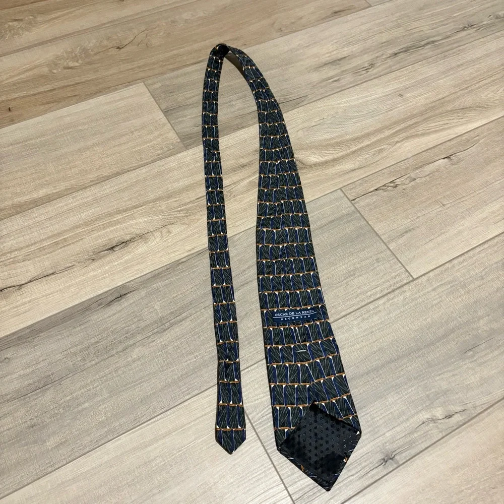 Oscar de la Renta Vintage‎ Silk Geometric Print Tie green blue