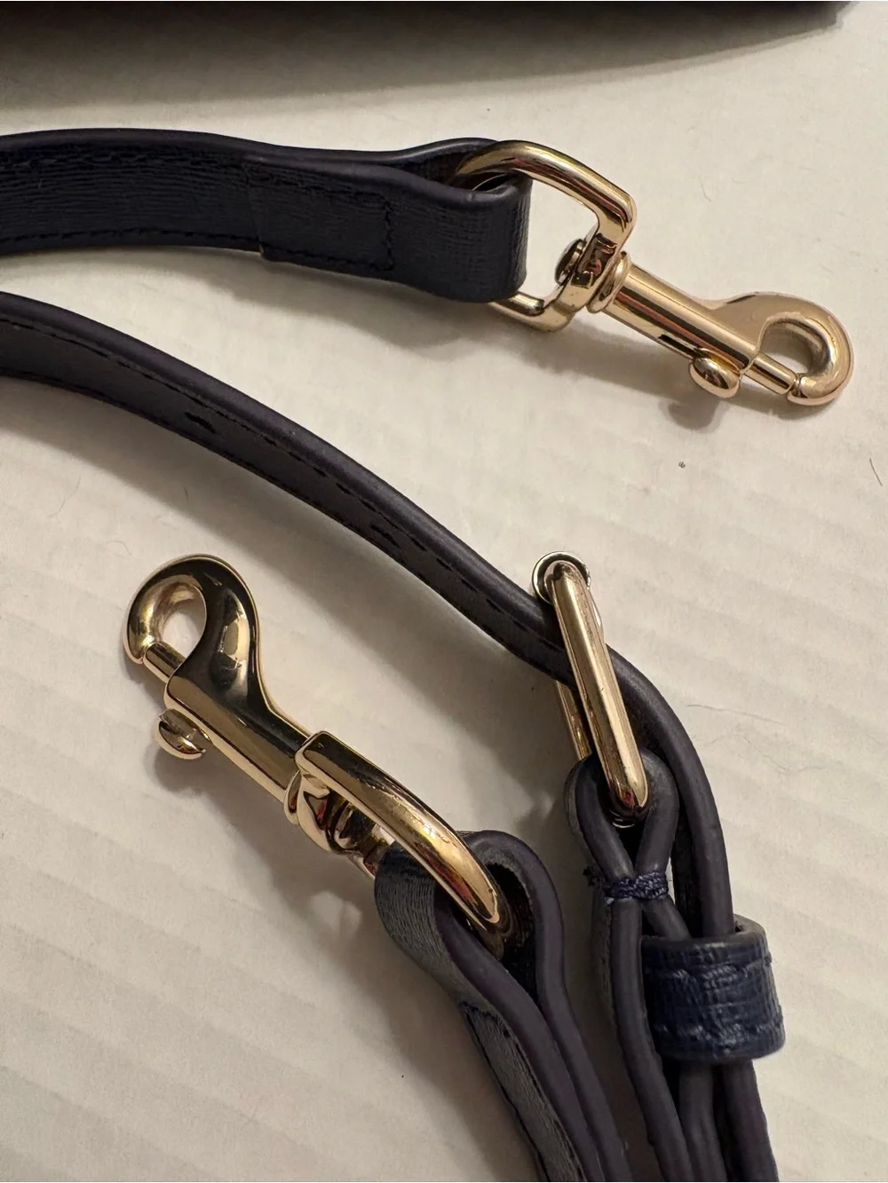 Dooney & Bourke saffiano leatherzip