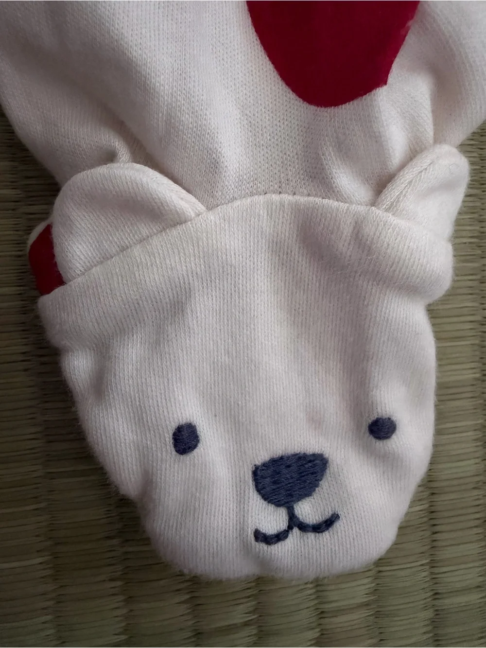 Carter's White Footed One-Piece with Red Heart Print - 6 Months - NEVER WORN