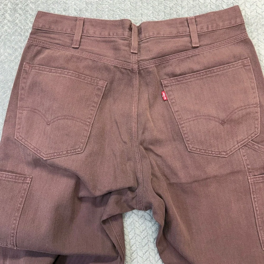 Levis conditions they loop