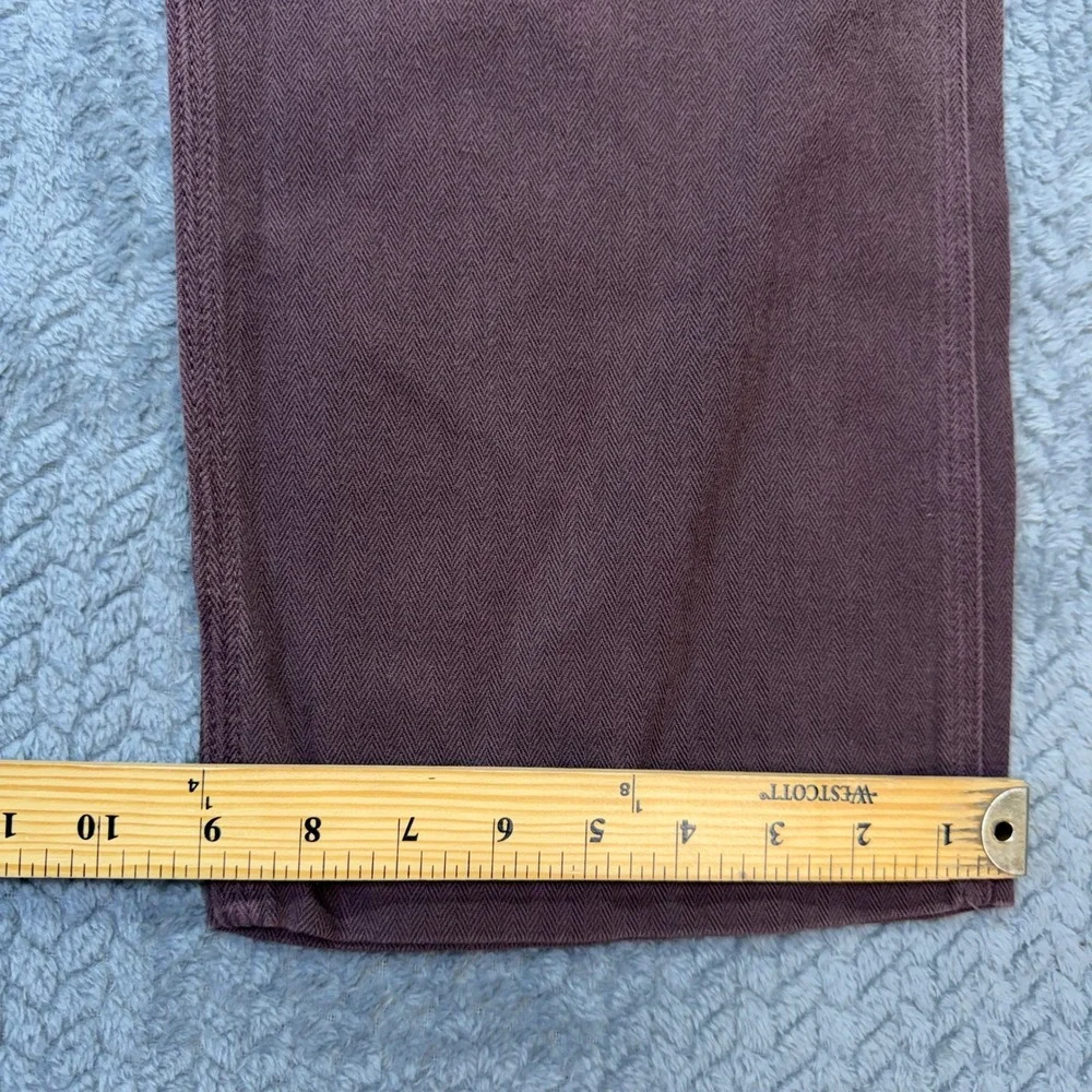 Levis features pattern brand