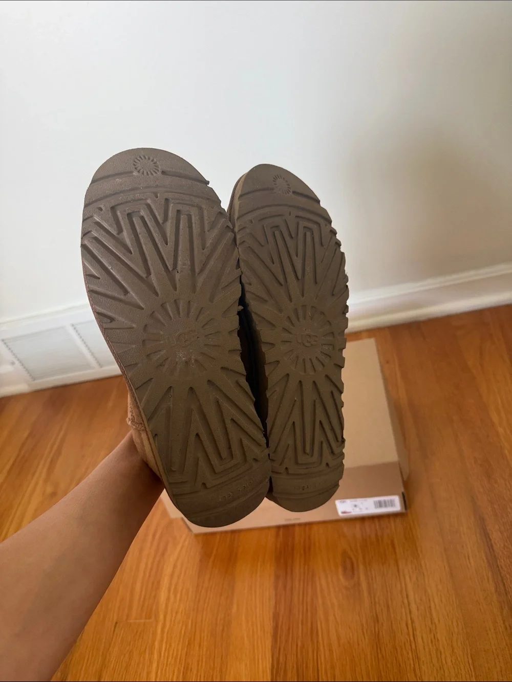 UGG ultra mini