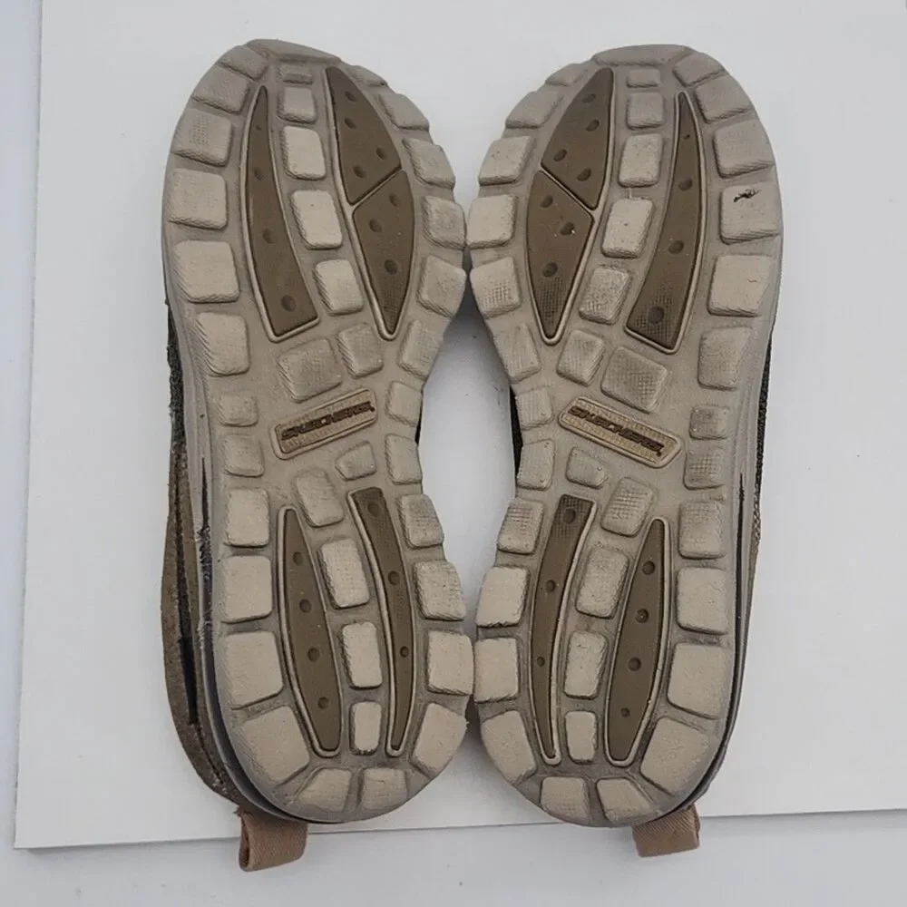 Skechers loafer shoe