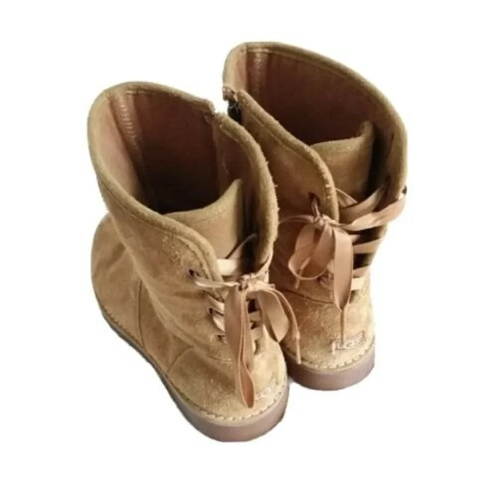 UGG zip details photos