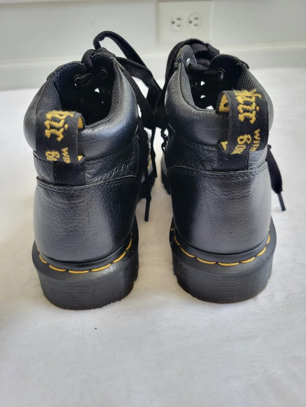 Dr. Martens normal up soles