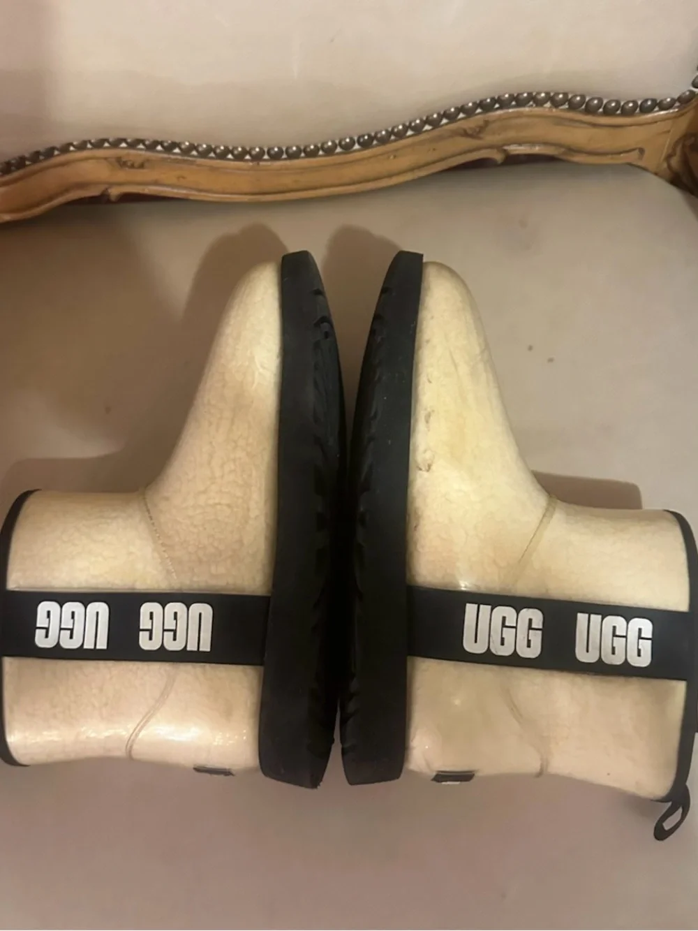 UGG classic clear