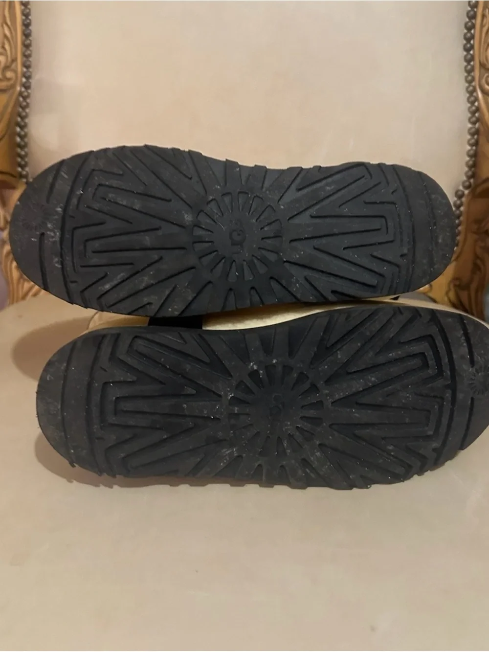UGG classic clear