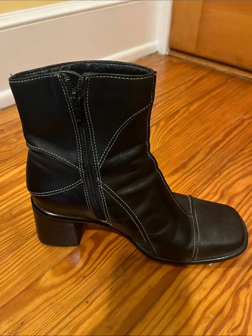 Clarks classic black