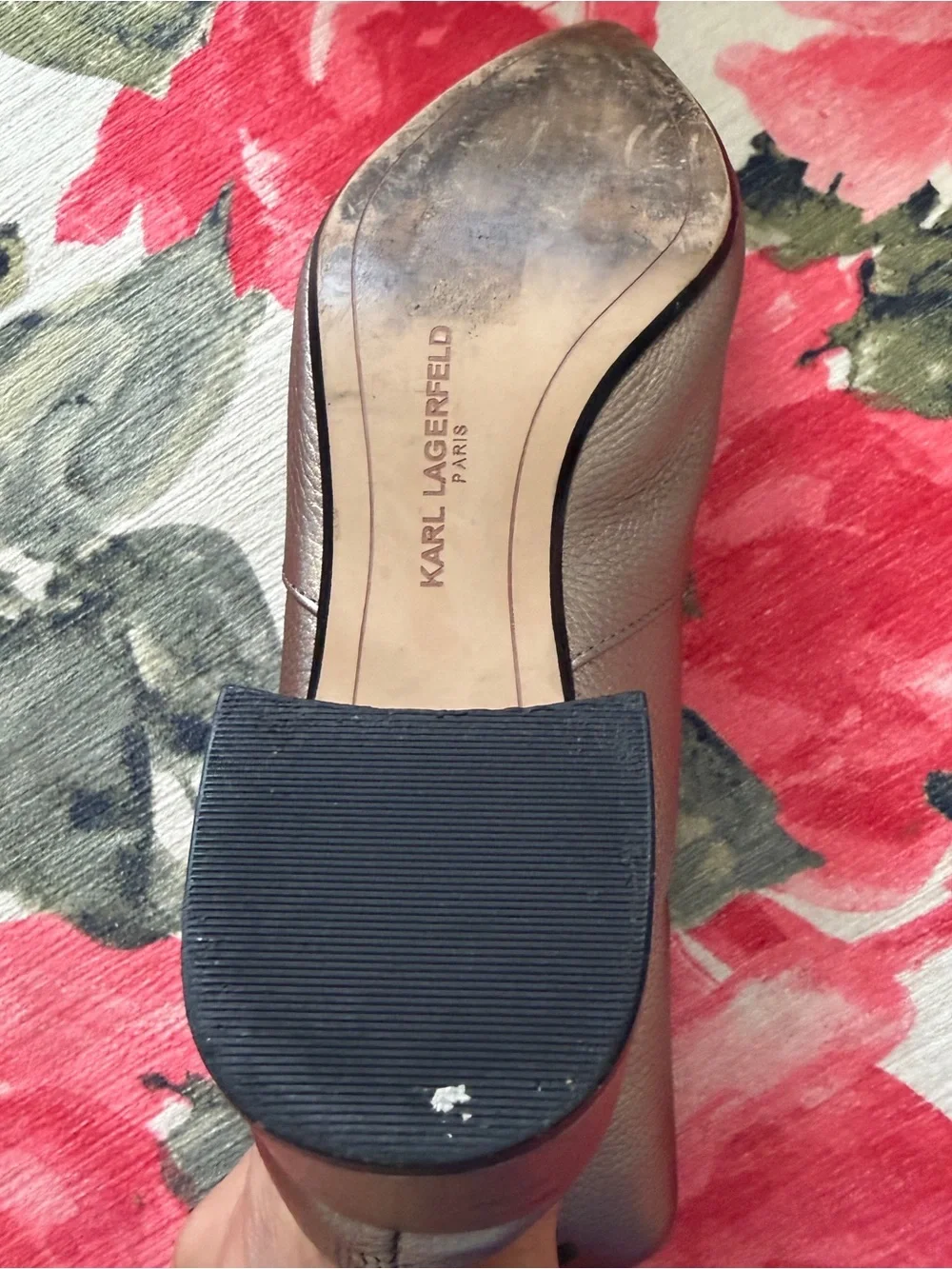 Karl Lagerfeld sleek pointed
