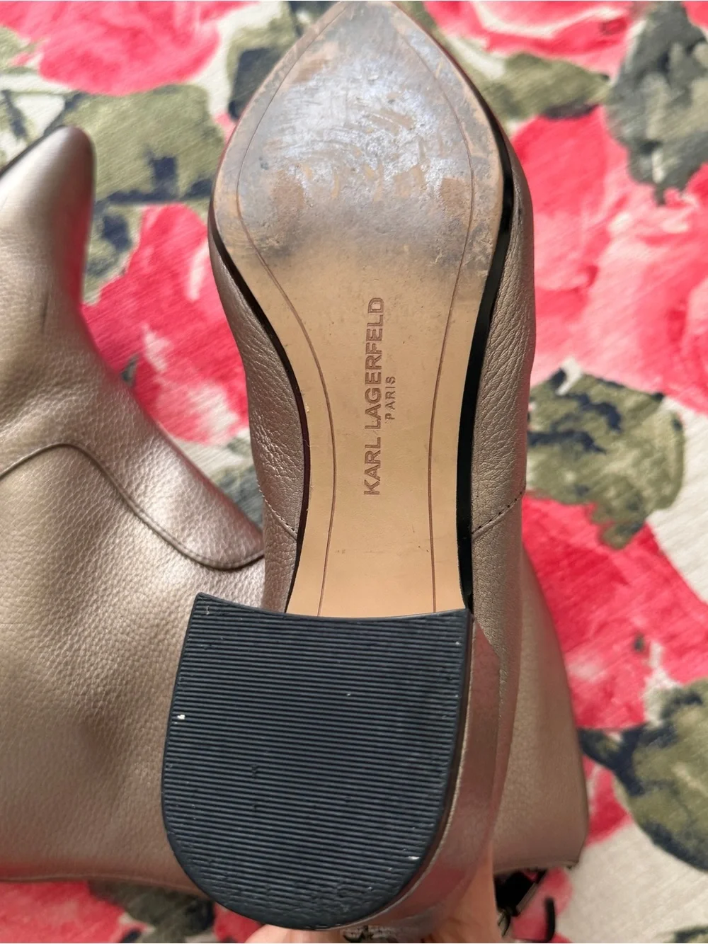 Karl Lagerfeld sleek pointed