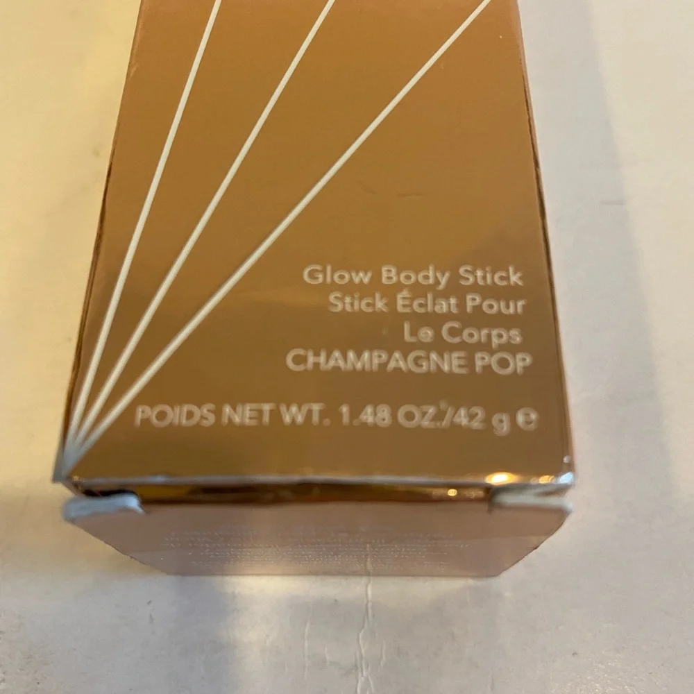 BECCA celebration glow