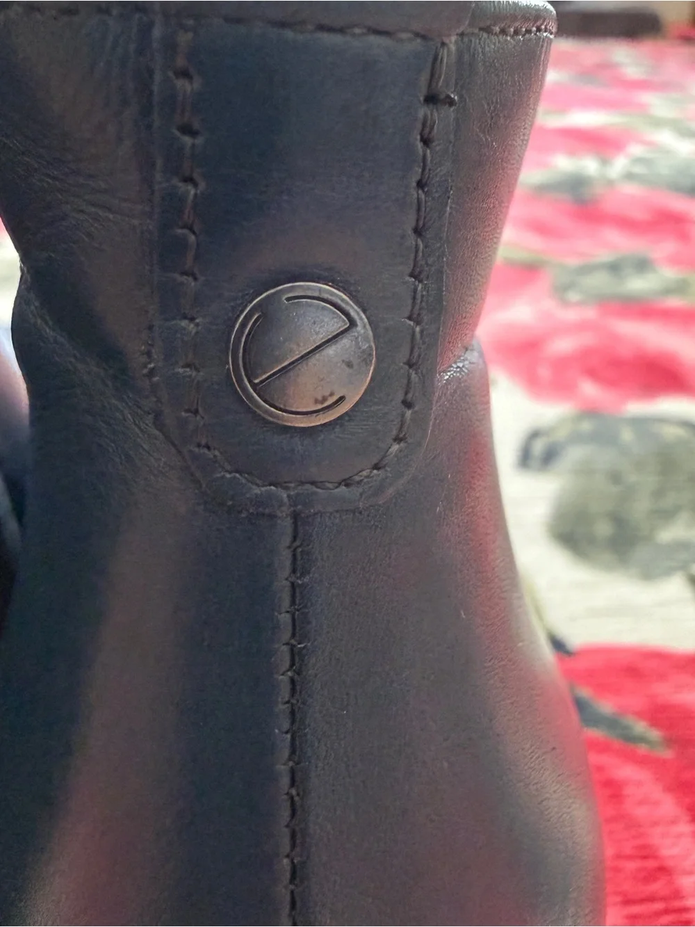 Ecco smooth silhouette