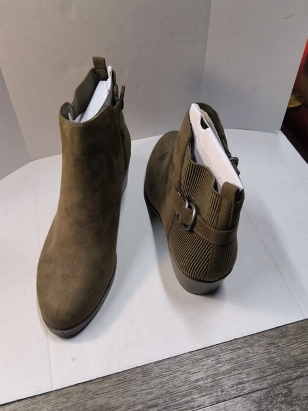 Market and Spruce Green Suede Booties Size 10
