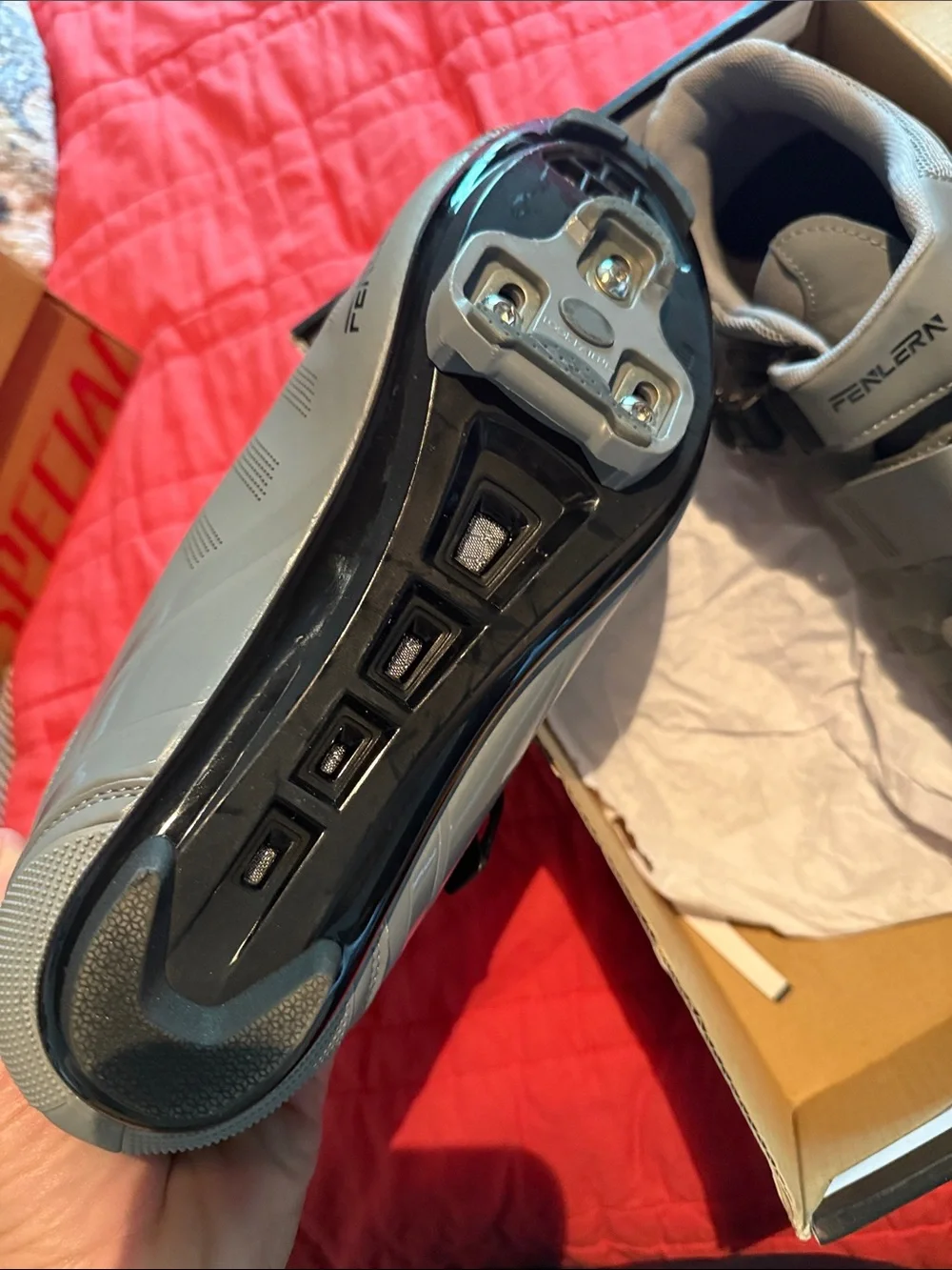Men's Road Cycling Shoes in Light Gray with Boa-Style Closure