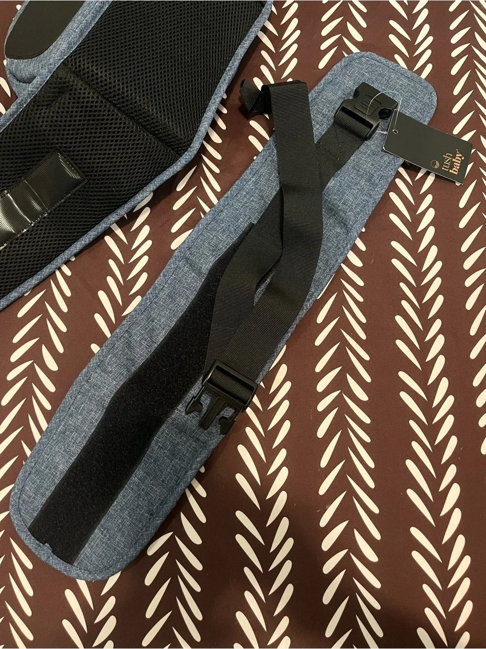 tushbaby Denim Blue Hip Carrier INCLUDING Waistband Extender