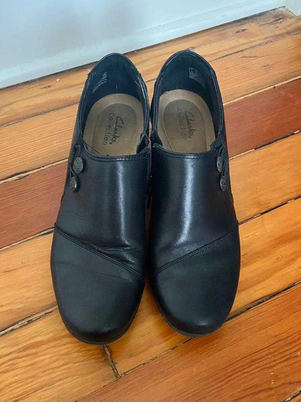 Chic Black Leather Low Heel Boots