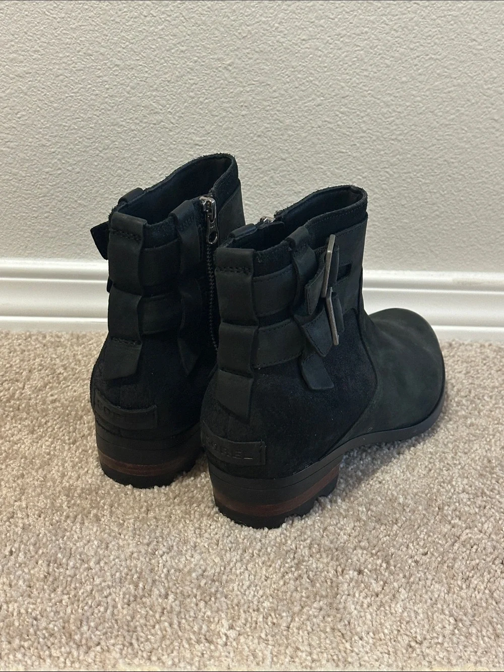 Sorel suede sole