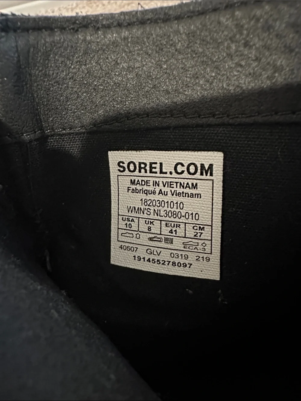 Sorel 10 details