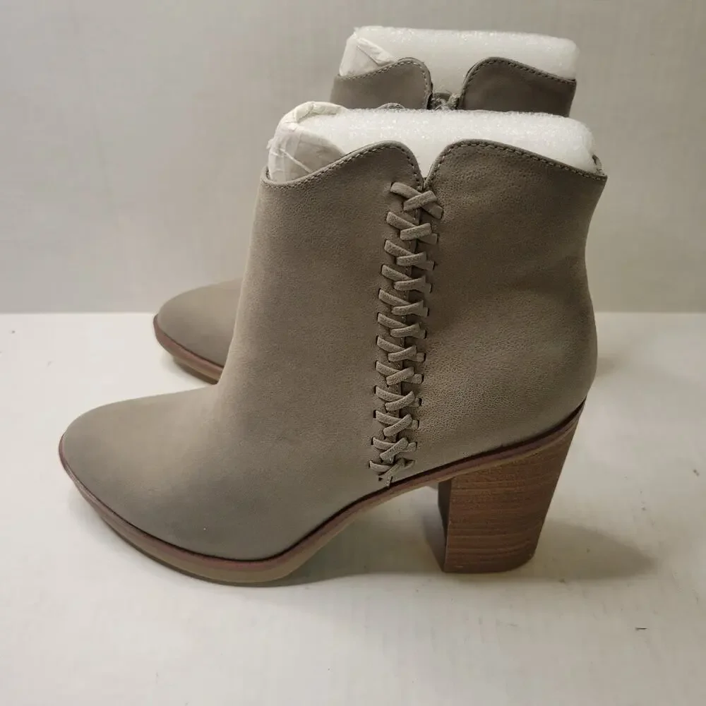 MIA nwt dusky