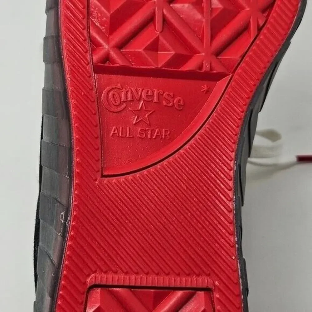 Converse unworn