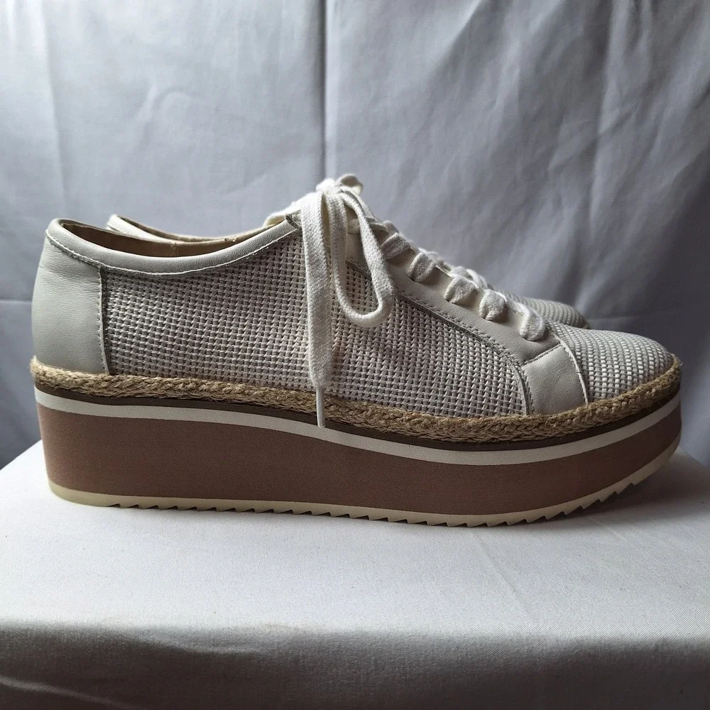 Dolce Vita platform upper