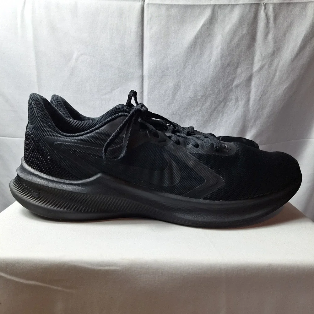 Nike downshifter road