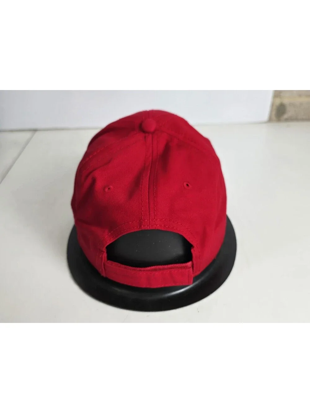 Mahindra Adjustable Strapback Red Hat OSFM