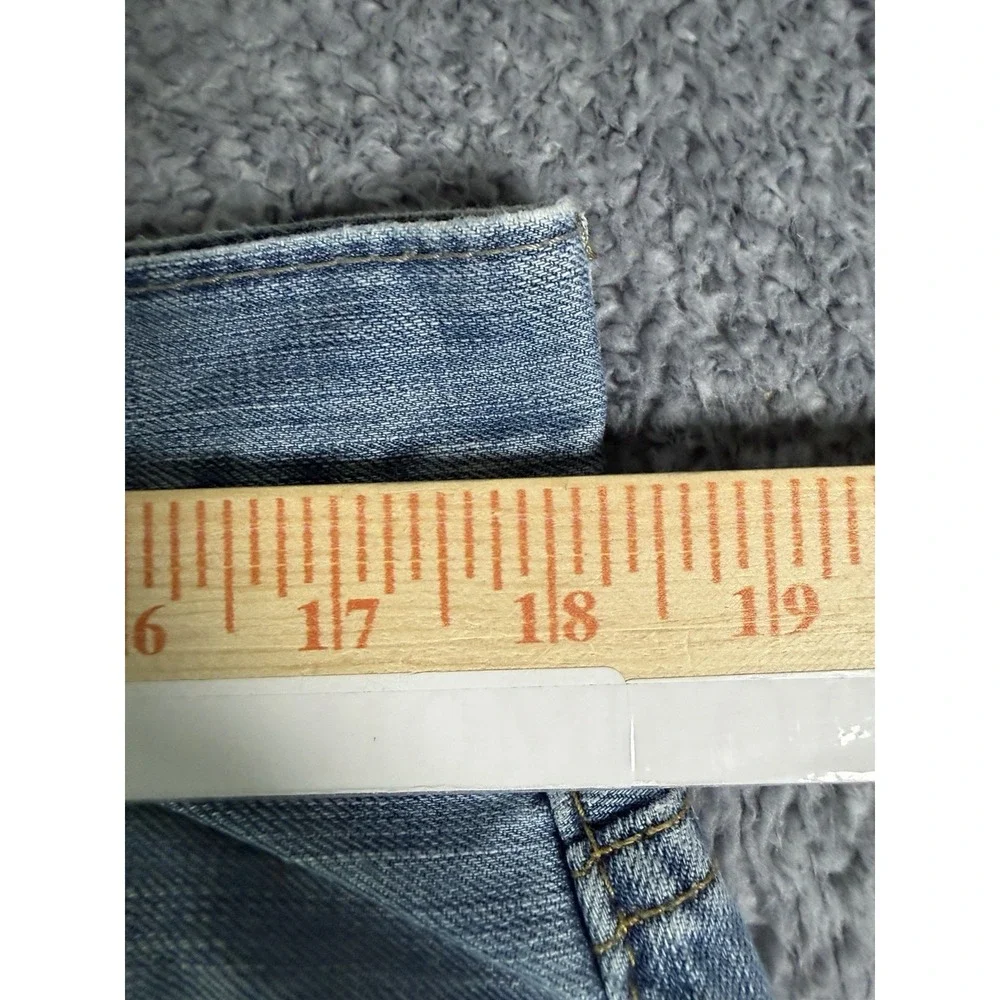 Levis please refer