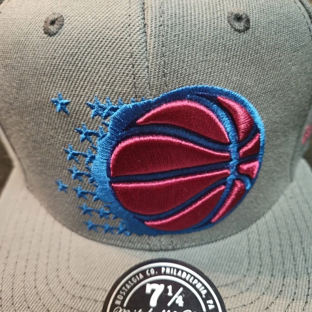 Mitchell & Ness hat classics