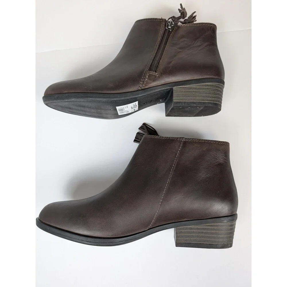 Clarks addiy terri