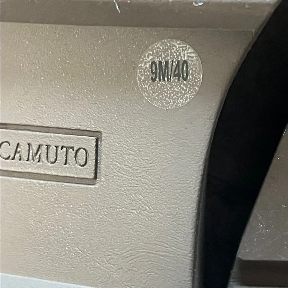 Vince Camuto nwob fast