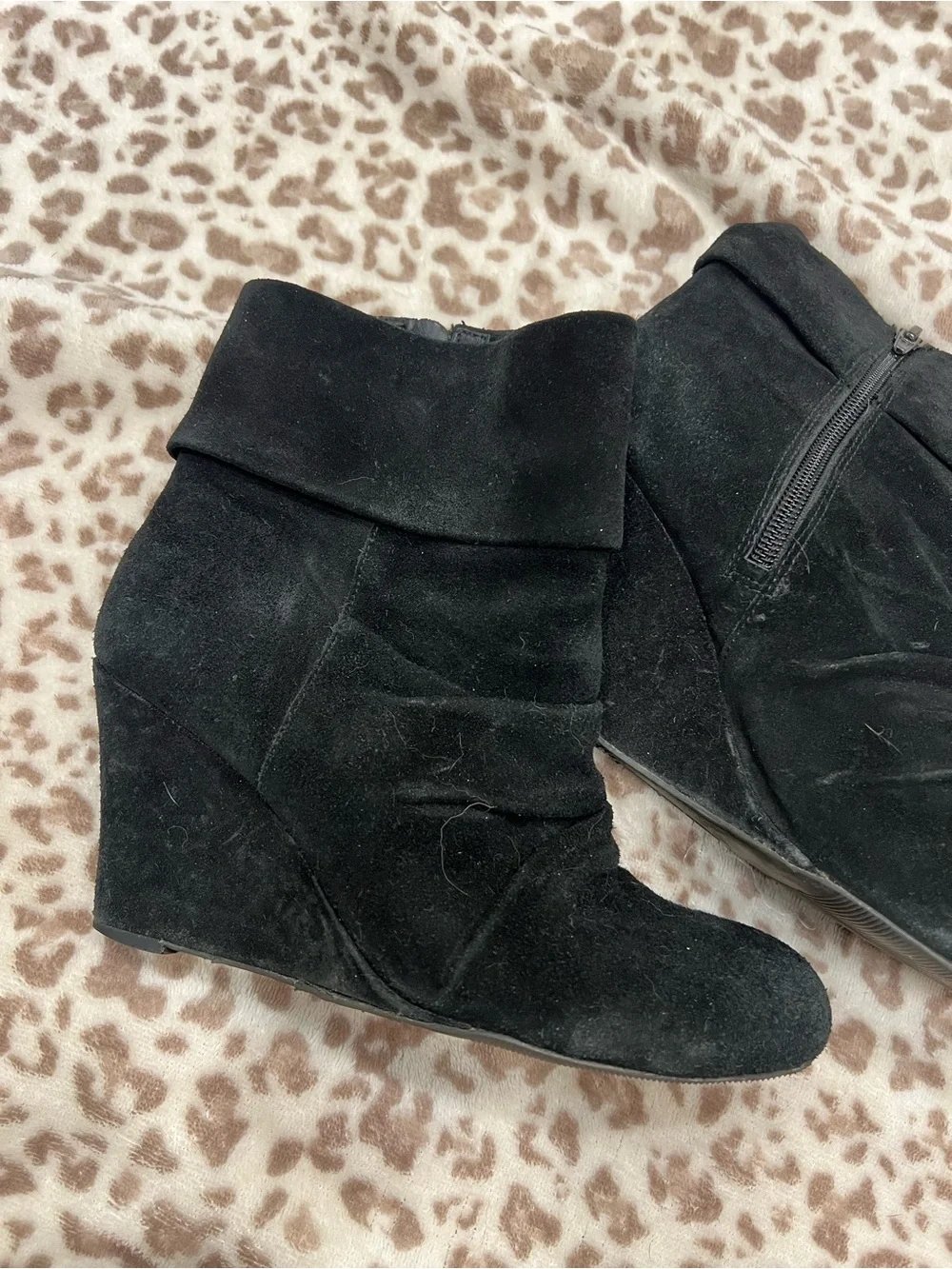 INC International Concepts black suede
