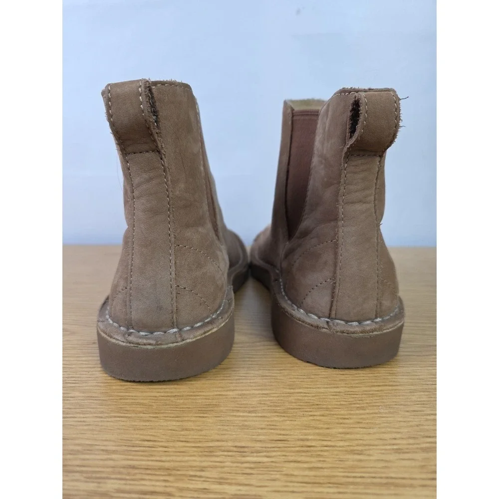 L.L. Bean all brown images*