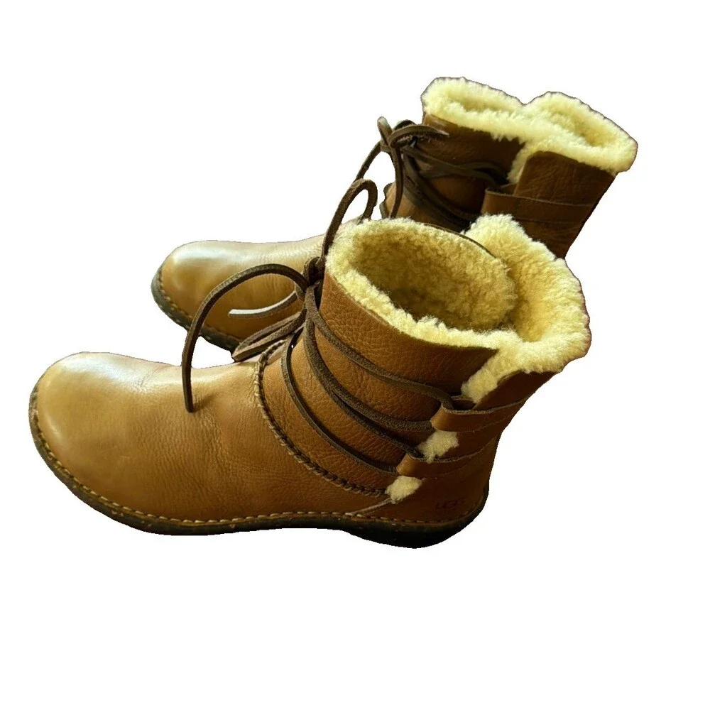 UGG CASPIA 1932 tan leather lace-up ankle boots with sheepskin lining US 8 EU 39