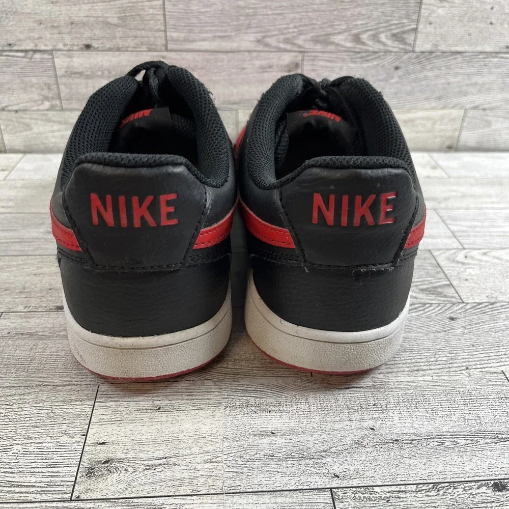 Nike Court Vision Low FJ0685-010 Black Red Athletic Shoes Men Size‎ 9.5