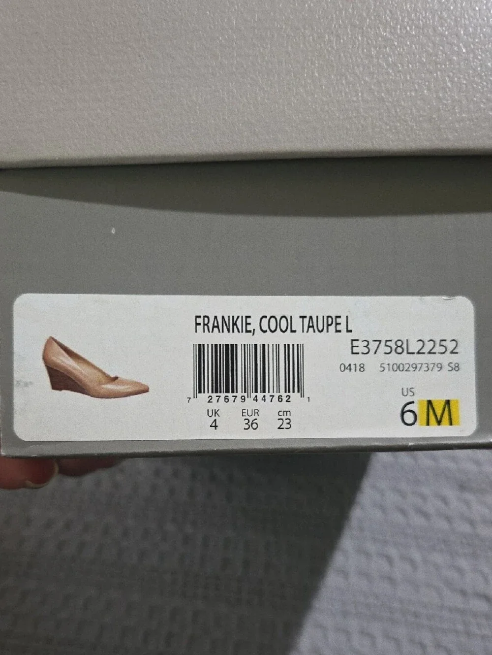 Franco Sarto Frankie, Cool Taupe Pointed Toe Wedge Pumps Size 6