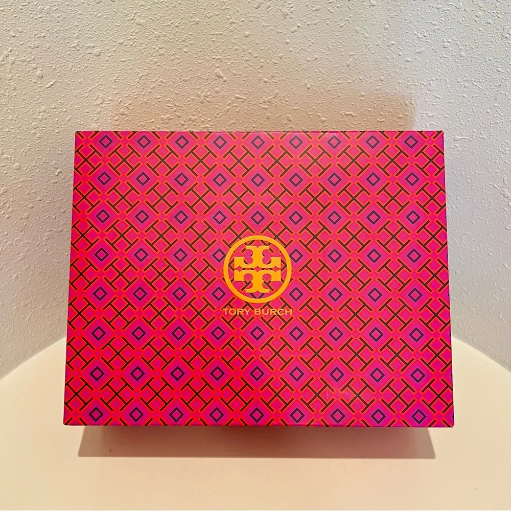 Tory Burch Brooke Leopard Print  Calfhair Women’s  Booties Size 6.5 NIB