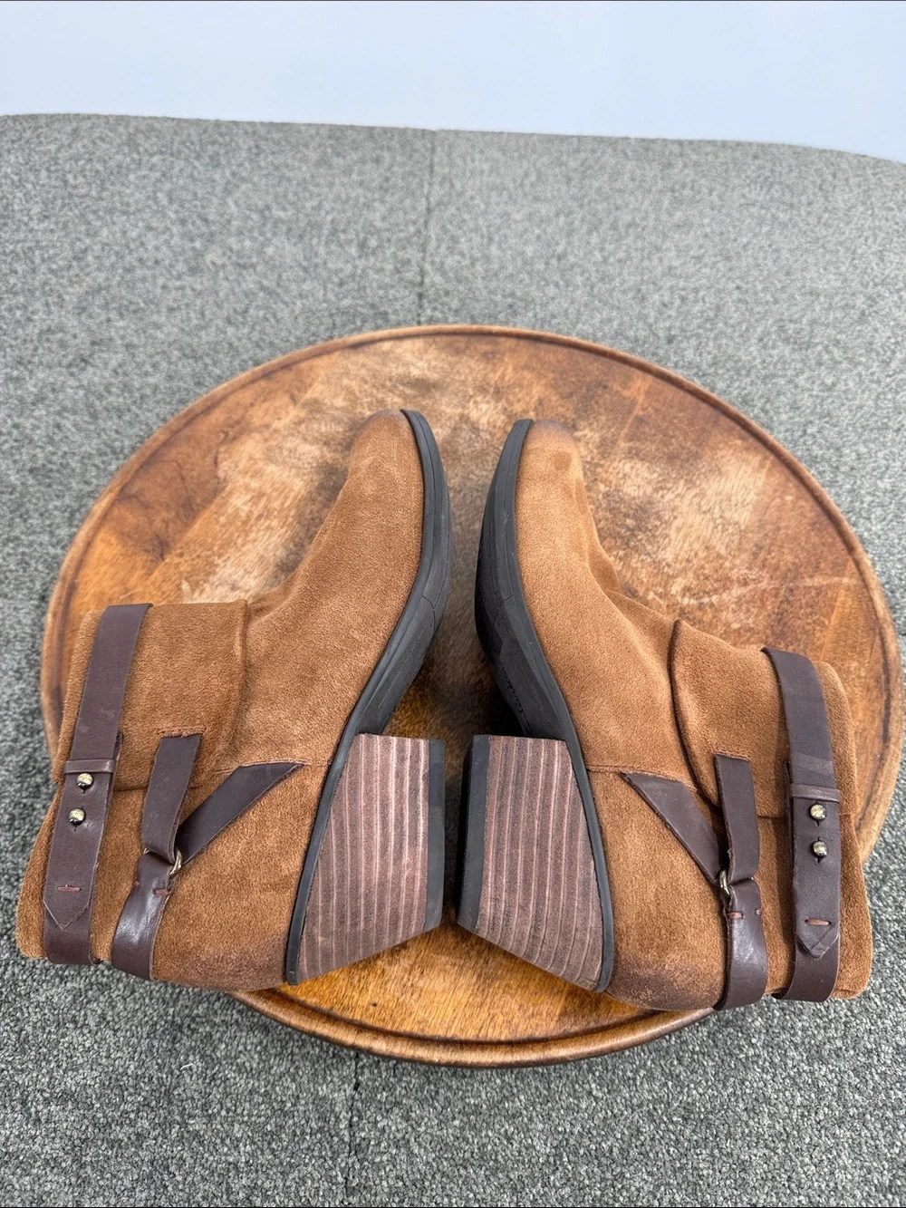 Clarks stylish chestnut