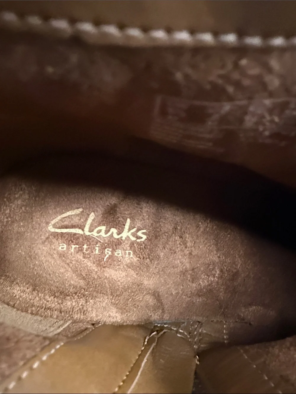 Clarks stylish chestnut