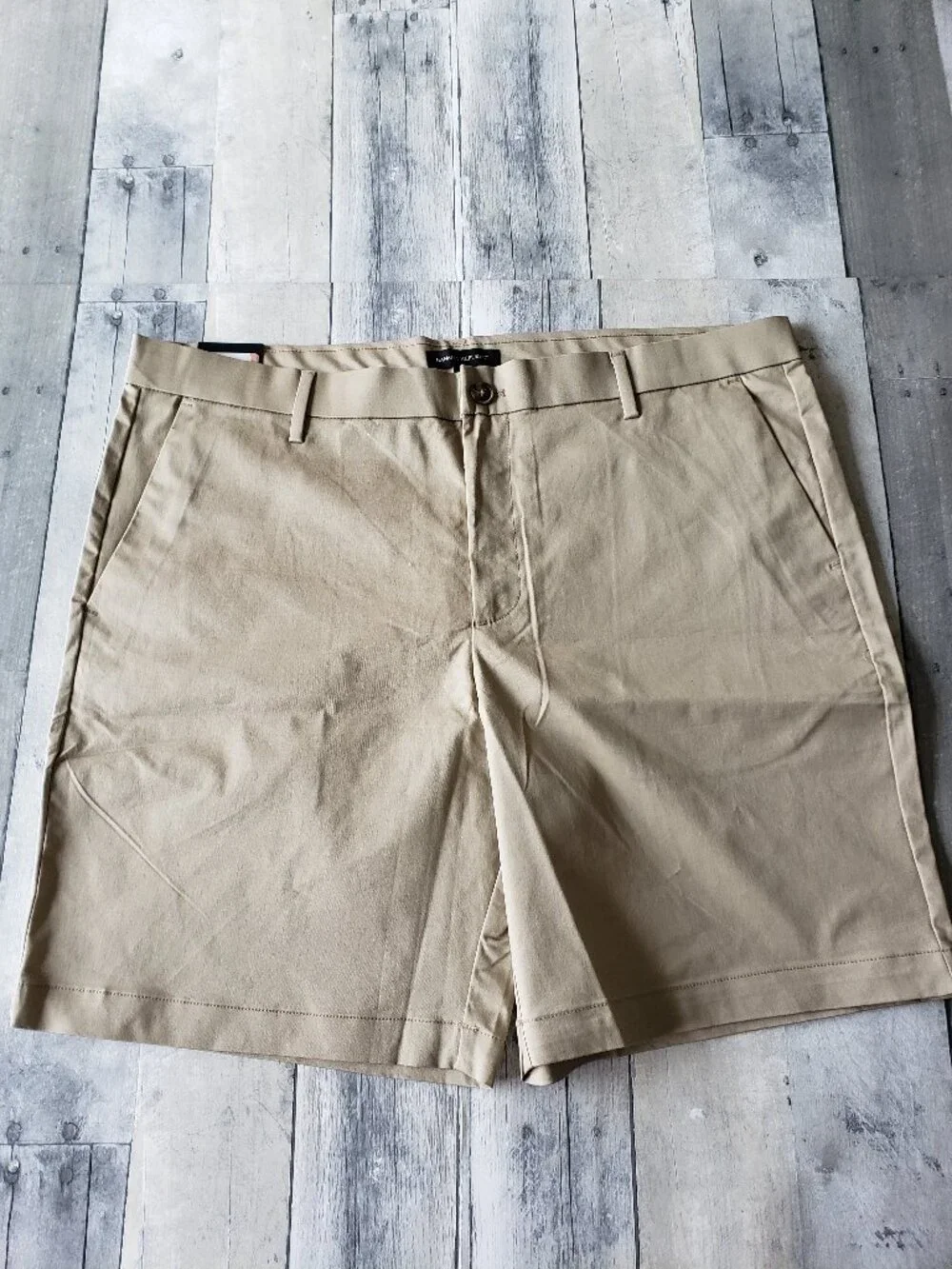 NWT - Banana Republic Men's Stretch Chino Short – Size 40